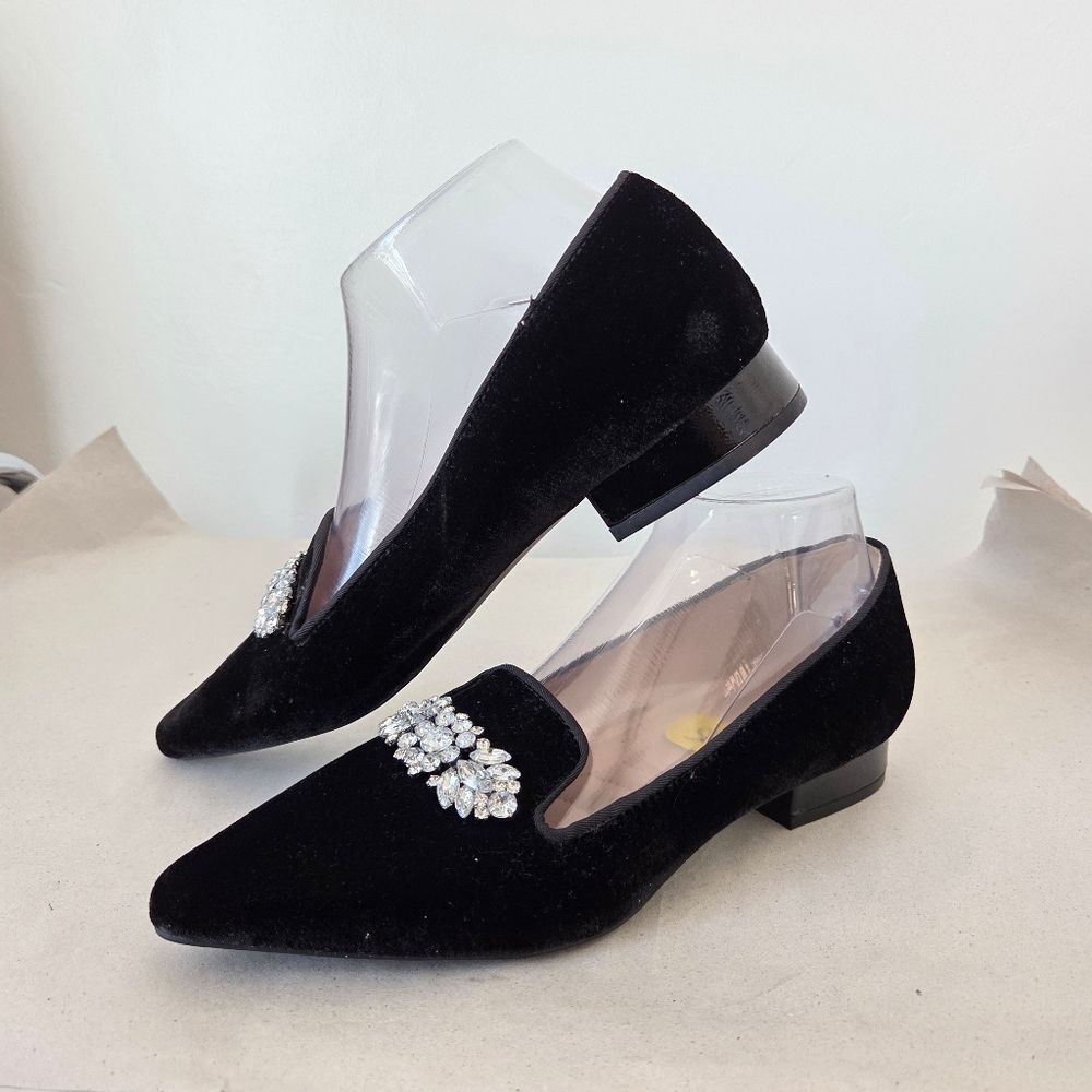 NEW Adrienne Vittadini Palo Black Velvet Pump Loafers Gemstone Formal Holiday 9